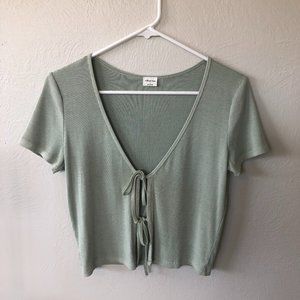 Aritzia Wilfred Free Only Tie Front Cropped T Shirt - Sage